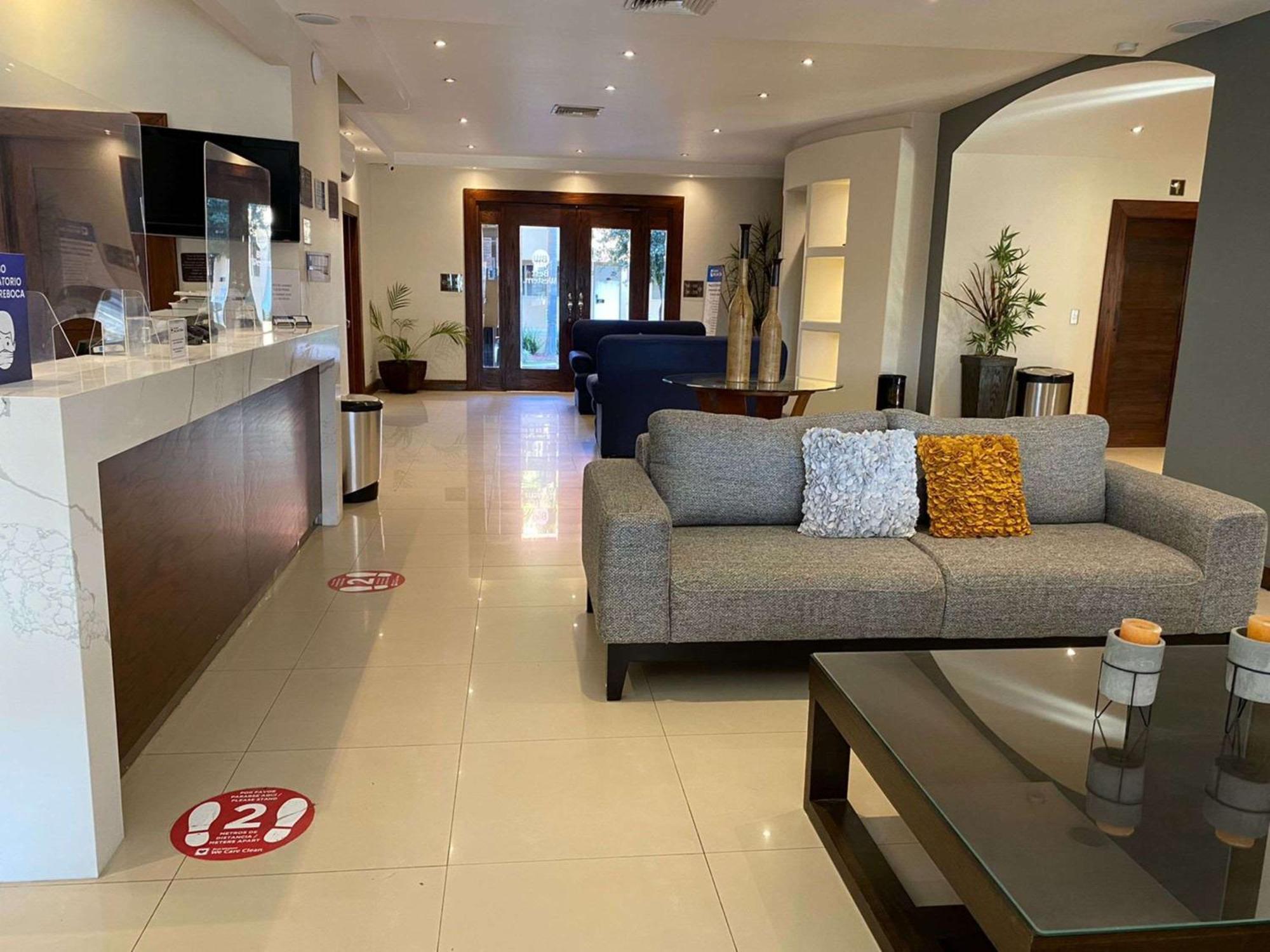 Best Western Plus Chihuahua Aeropuerto Экстерьер фото